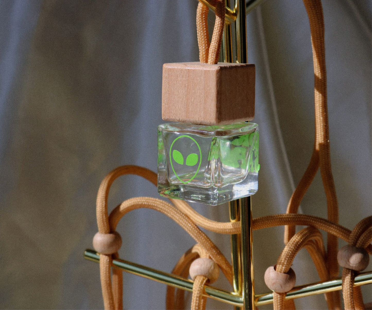 Build-Your-Own Car Scent Diffuser
