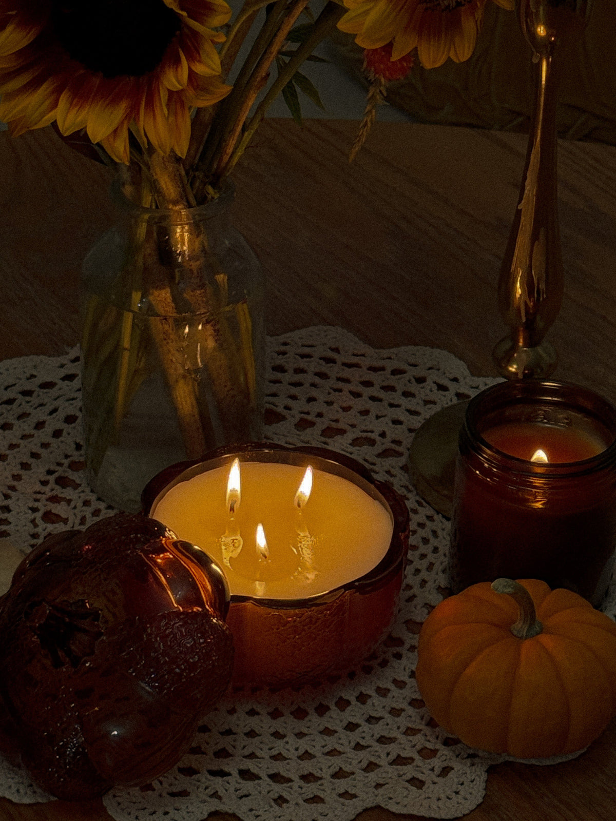 Falloween Candle Pour Night @Femme Fatale DC